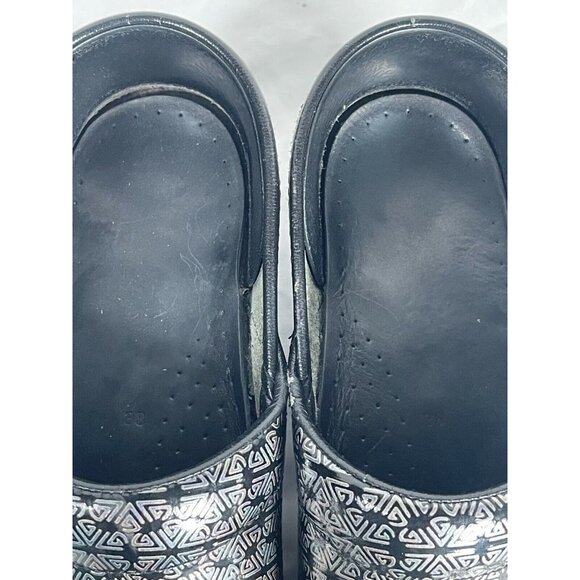 Dansko Patent Leather Clogs Metallic Silver & Black Mules Slip-Ons Size 38 - Picture 6 of 10